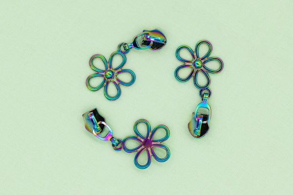 Zipper Pull - Flower (Selection Of Colours)