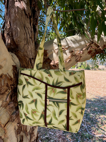 The Traveler Fabric and Notions Kit - Bushman Green & Brown