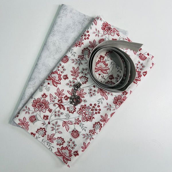 Handy Hexie Zipper Purse - Red & Grey kit