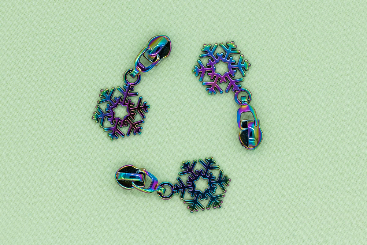 Zipper Pull - Snowflake (Selection Of Colours) – Chandlers Cottage