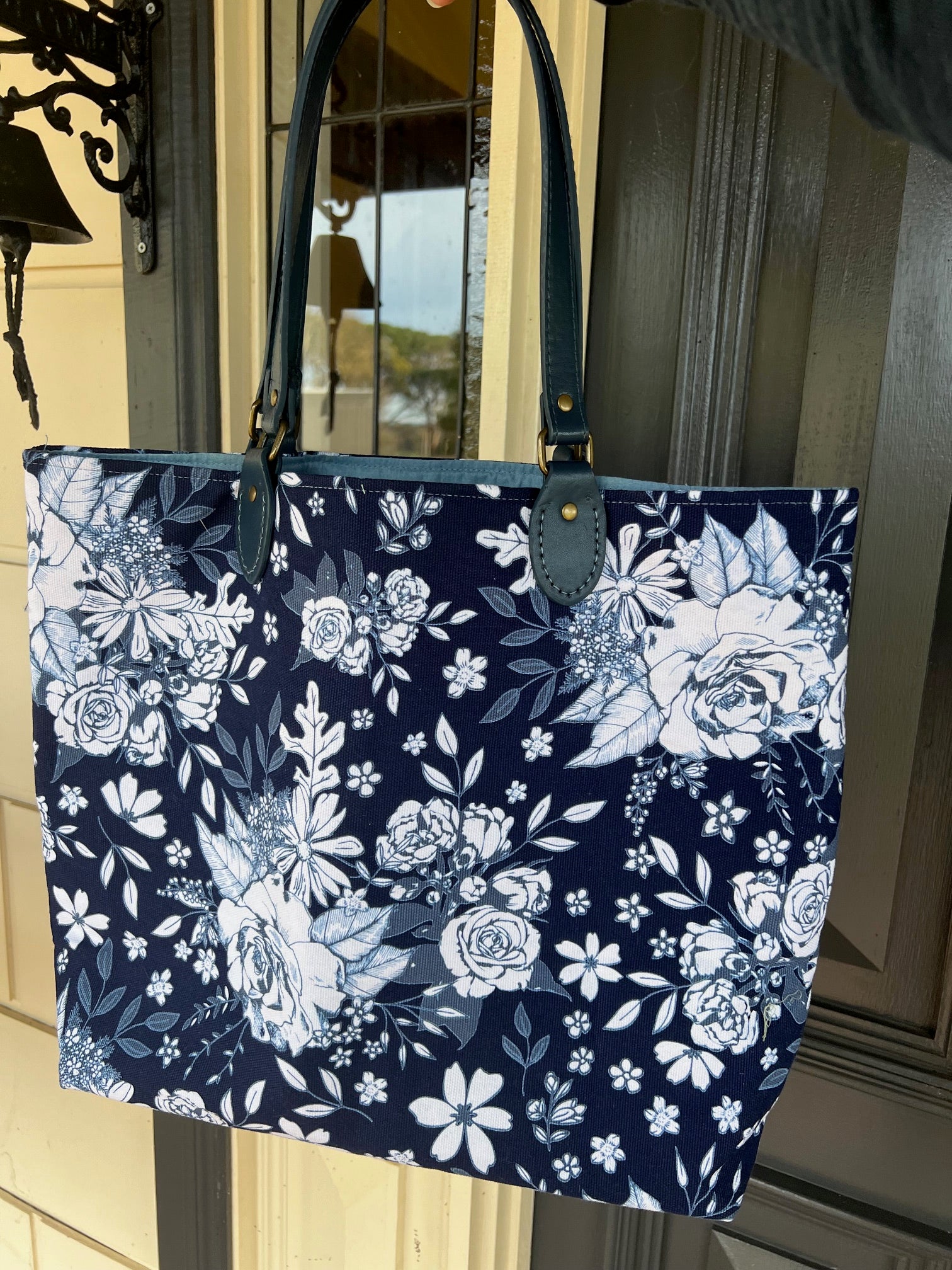 Blue Floral Shopping Tote