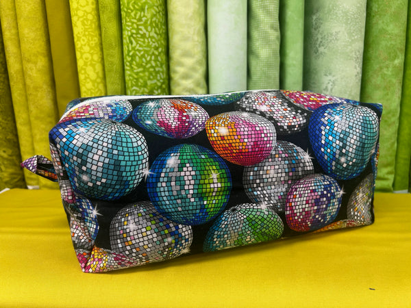 Megans Magic Zipper Purse Workshop - Tuesday 27th May