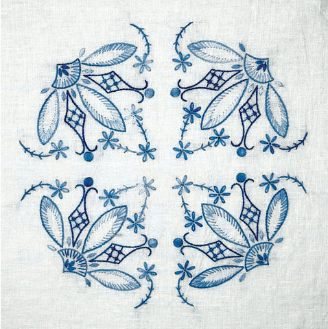 Delftware Stitchery - Tweede