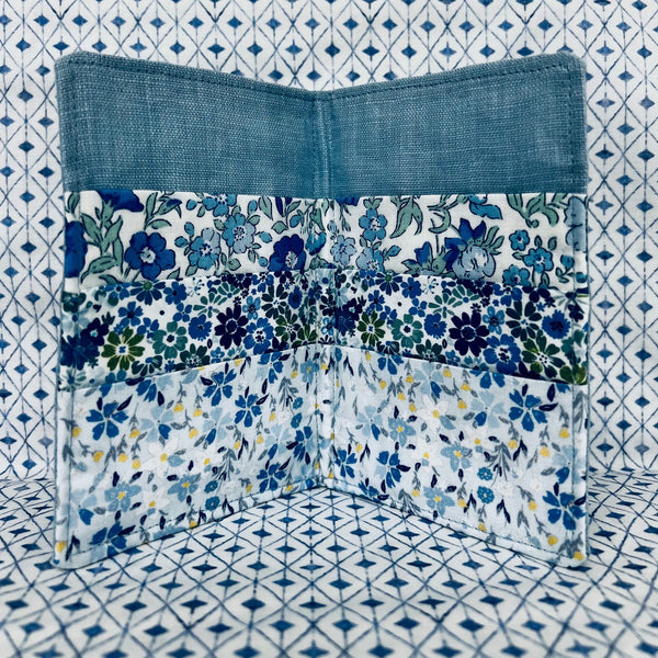Margaret's Dutch Creative Escape Project - Light Blue